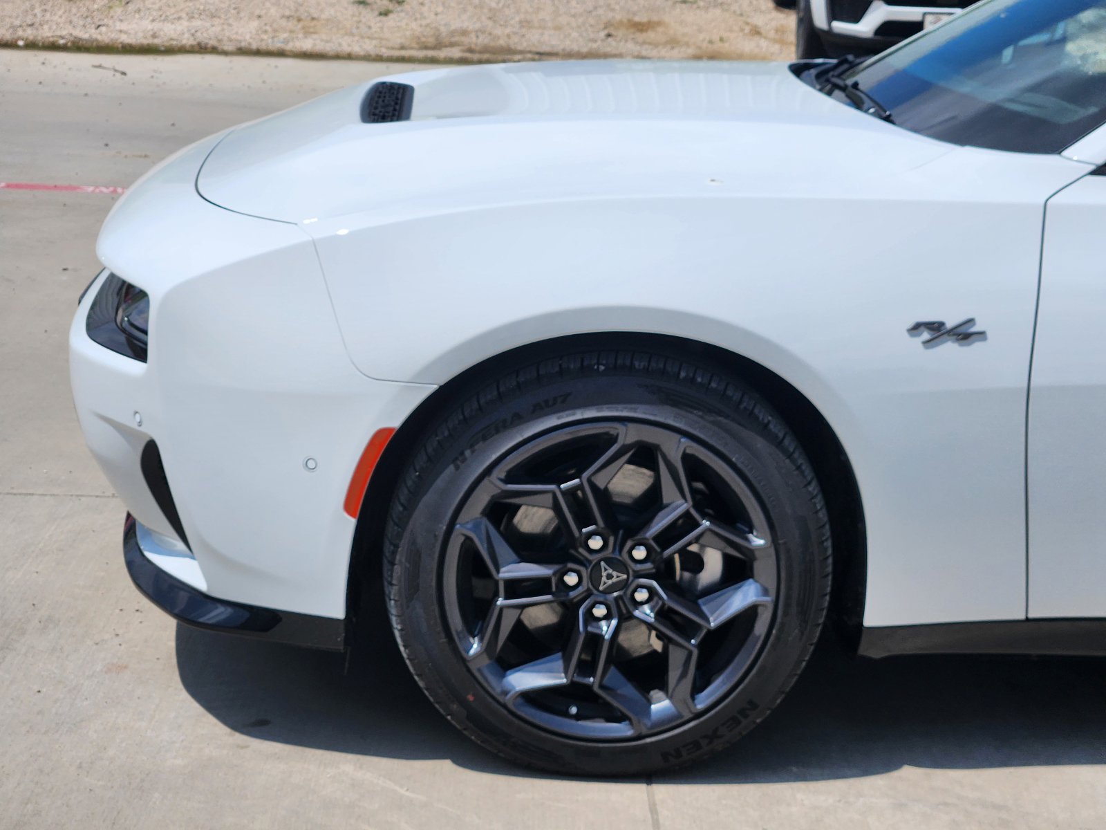 New 2026 Dodge Charger R/T AWD/4WD image 9