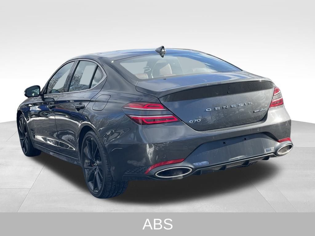 Used 2023 Genesis G70 3.3T w/ Sport Prestige Package image 5
