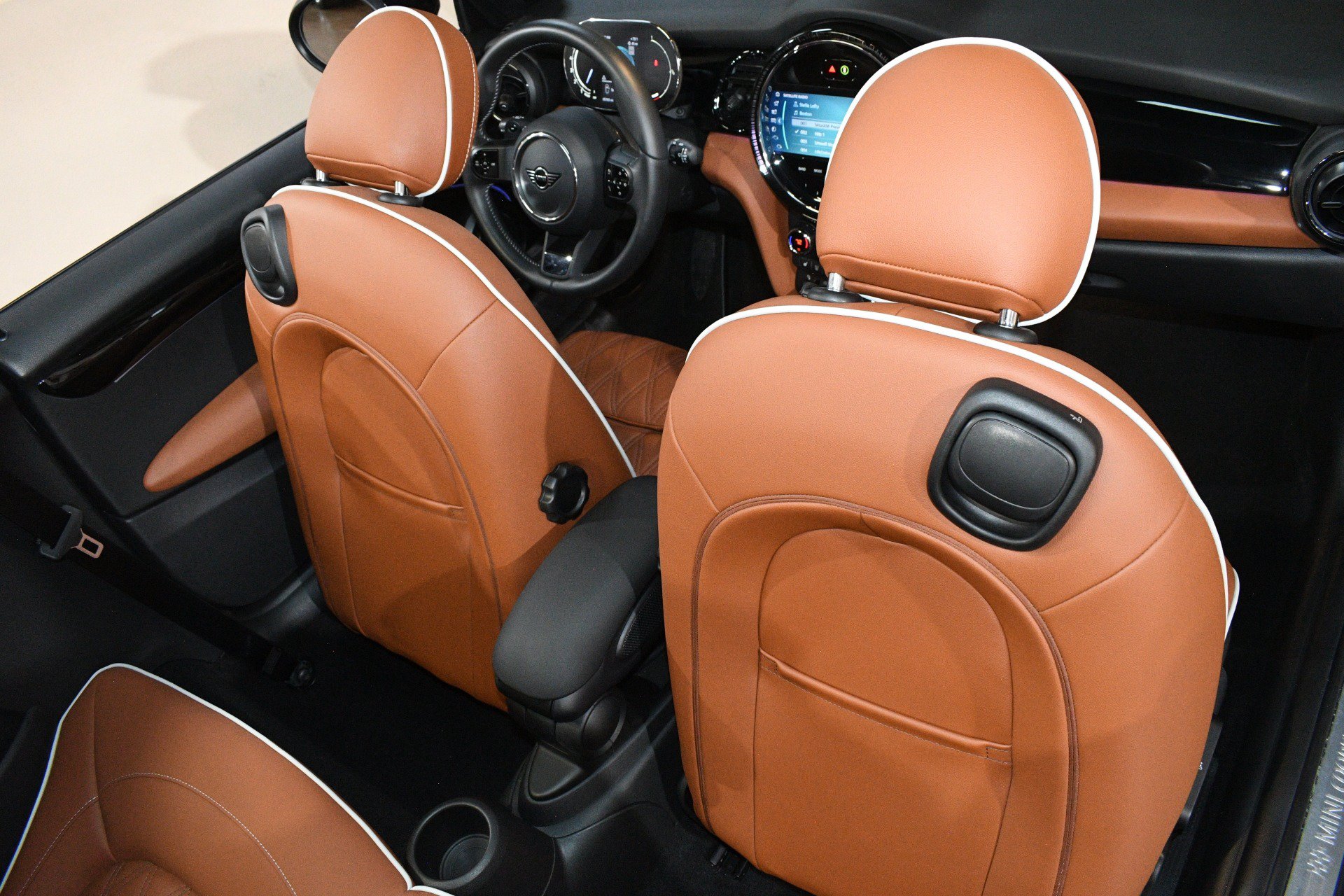 Used 2023 MINI Cooper S FWD image 16