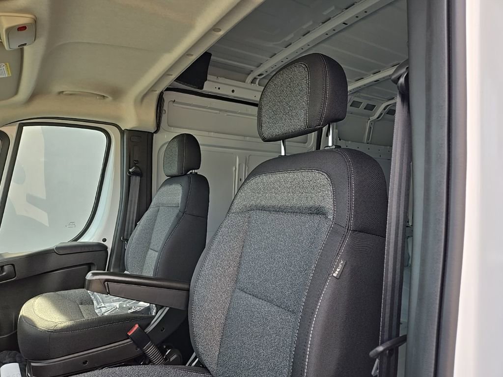 New 2026 RAM ProMaster 2500 w/ Convenience Group FWD image 29
