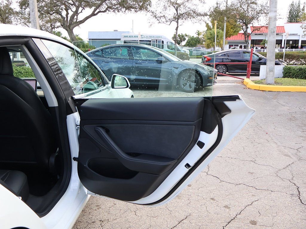 Used 2019 Tesla Model 3 Long Range image 26