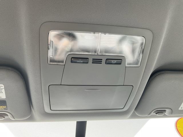 Used 2016 Toyota Highlander Plus image 15