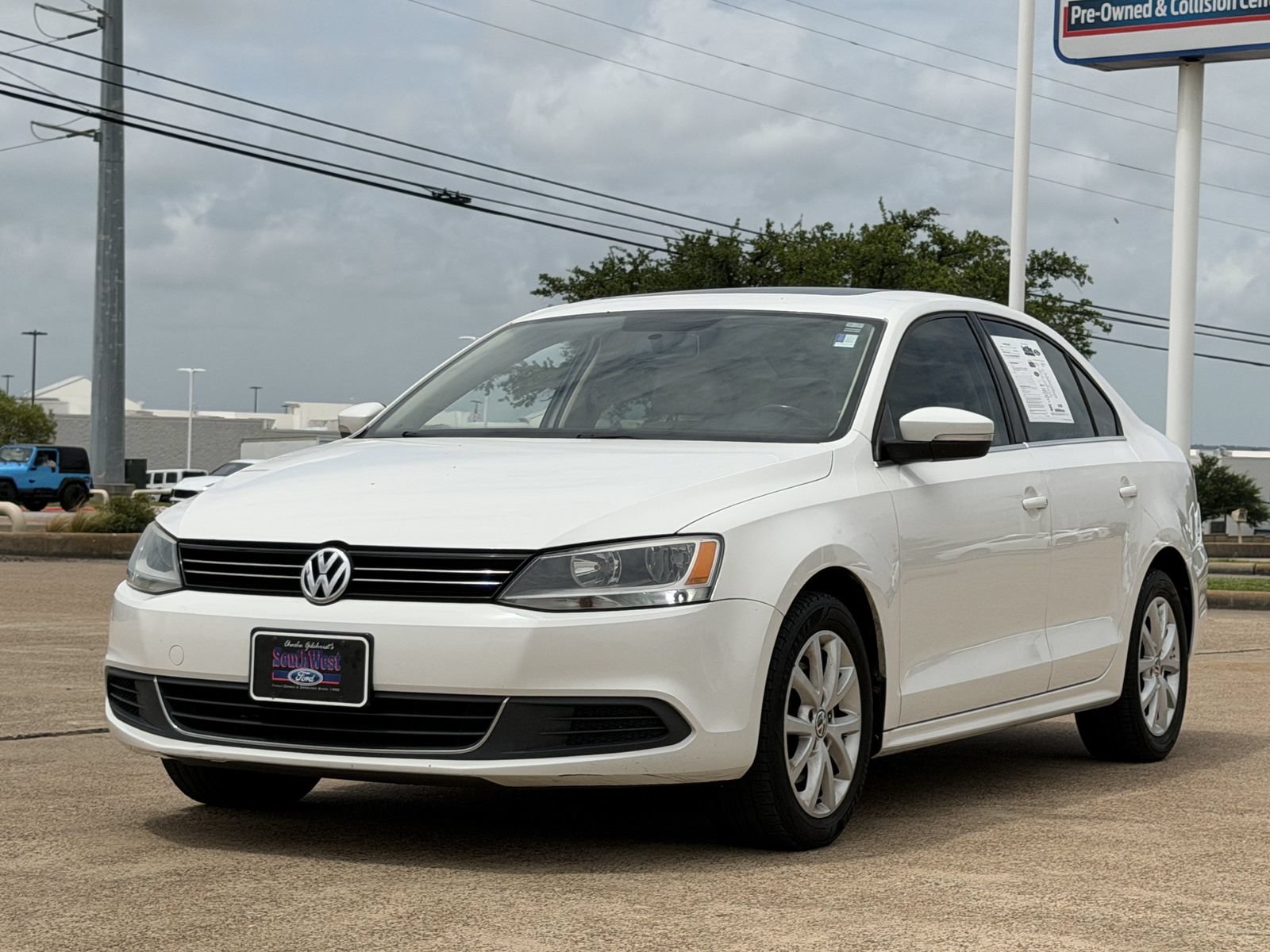 Used 2013 Volkswagen Jetta SE FWD image 8