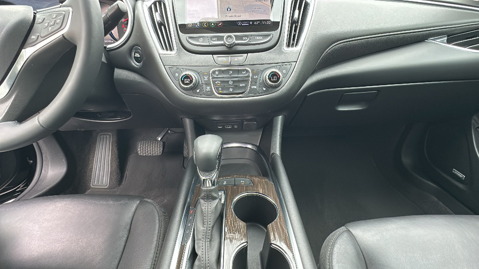 Used 2024 Chevrolet Malibu LT FWD image 21