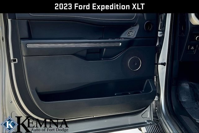 Used 2023 Ford Expedition XLT AWD/4WD image 24