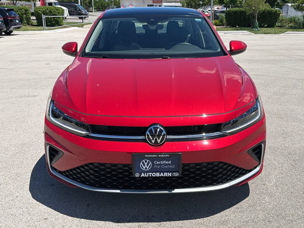 Certified 2025 Volkswagen Jetta SE FWD image 2