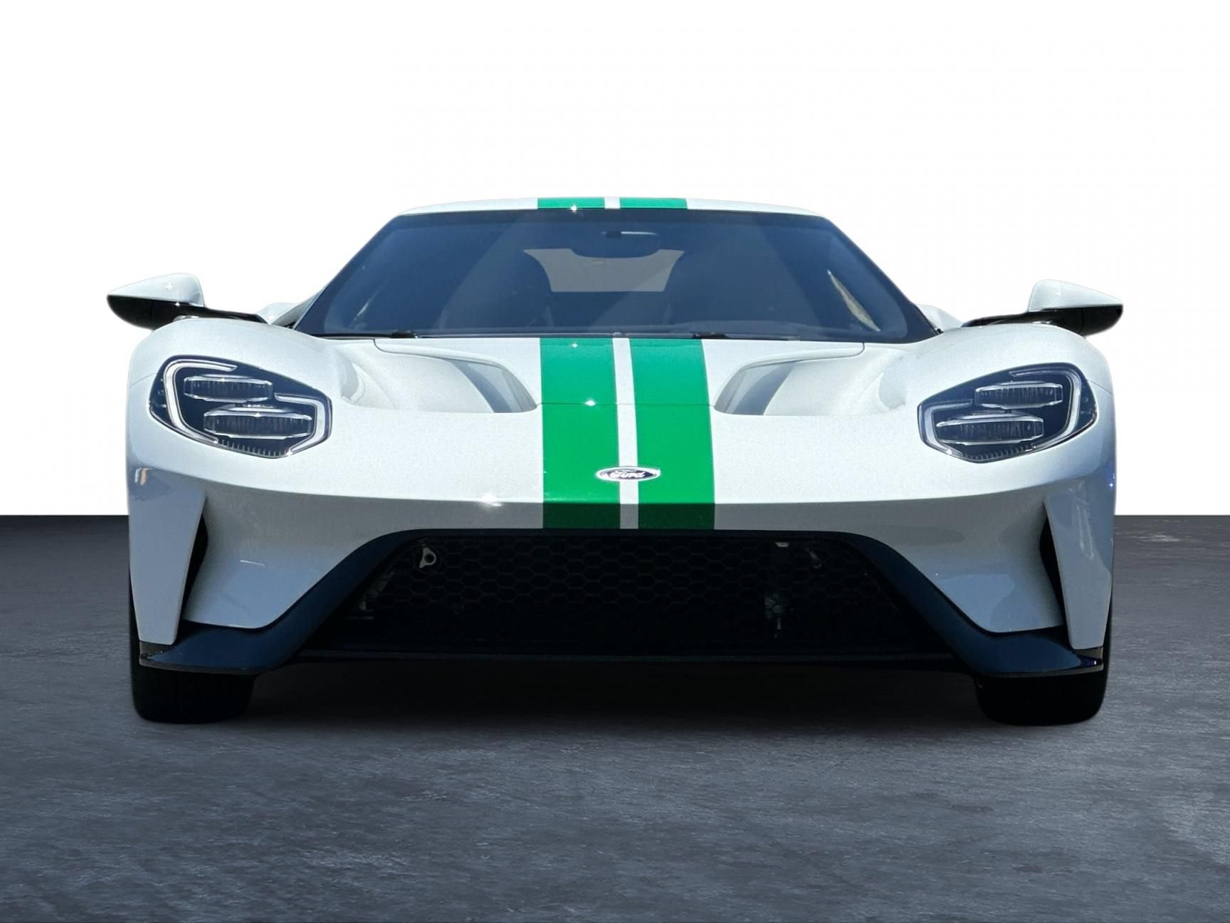 Used 2022 Ford GT RWD image 9