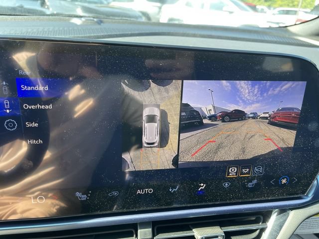 New 2026 Chevrolet Equinox EV LT FWD image 17