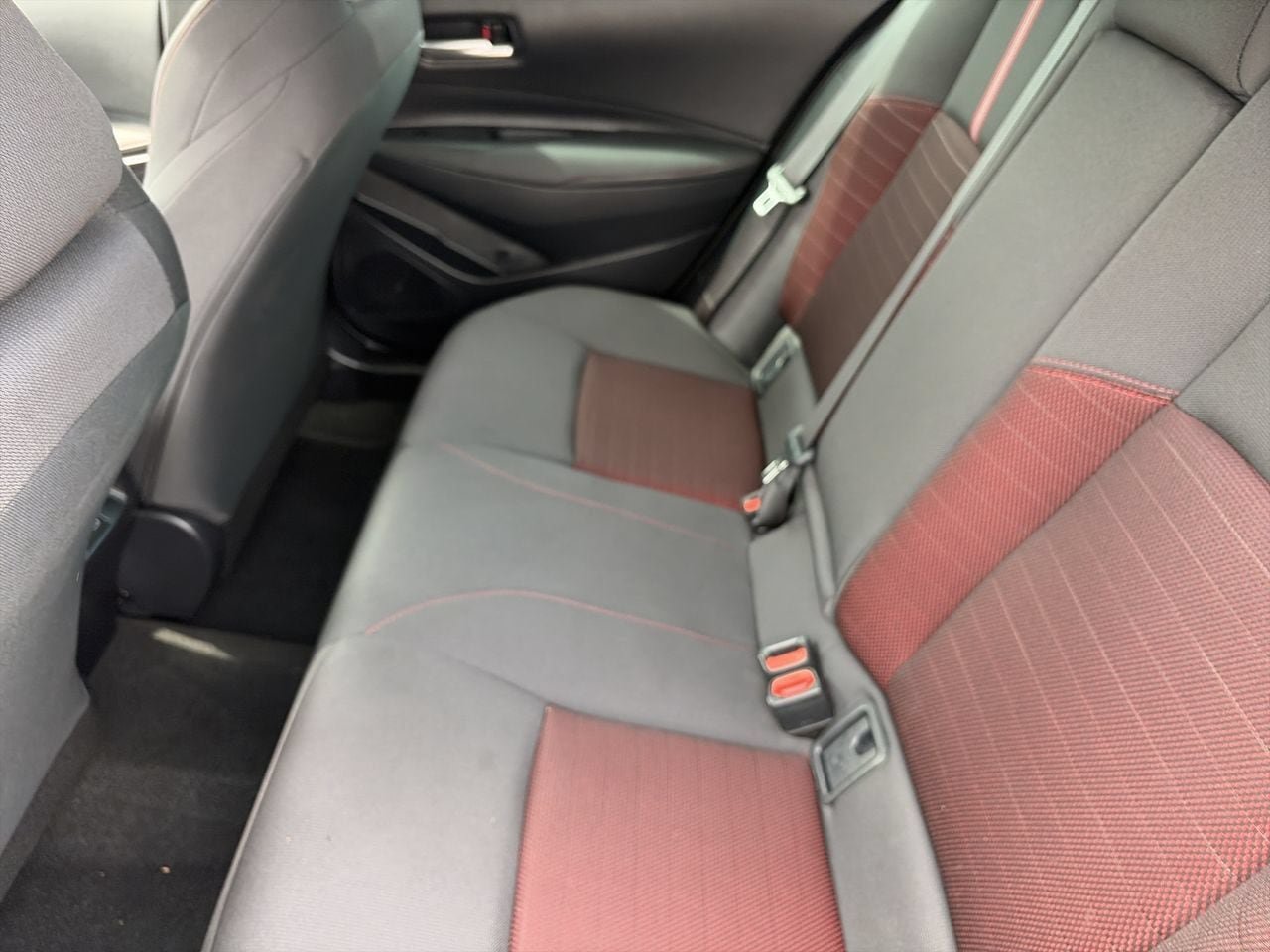 Used 2025 Toyota Corolla SE FWD image 22