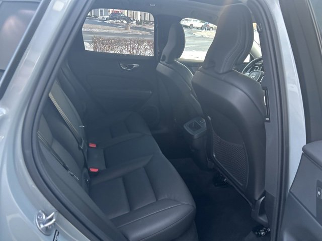 Certified 2025 Volvo XC60 B5 Plus image 13