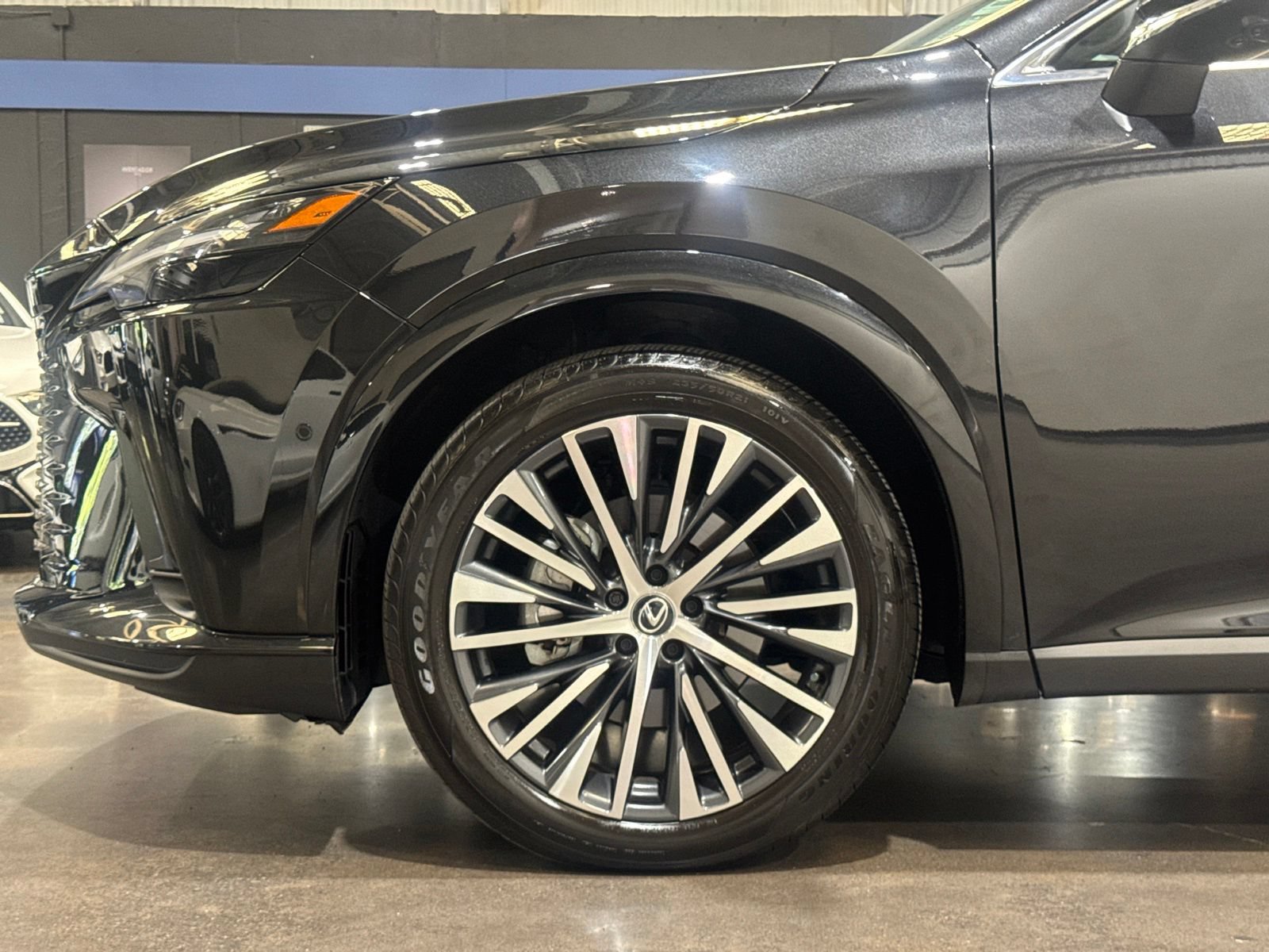 Used 2025 Lexus RX 350 Premium Plus AWD/4WD image 9
