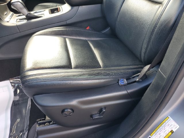 Certified 2020 Jeep Grand Cherokee Laredo RWD image 21
