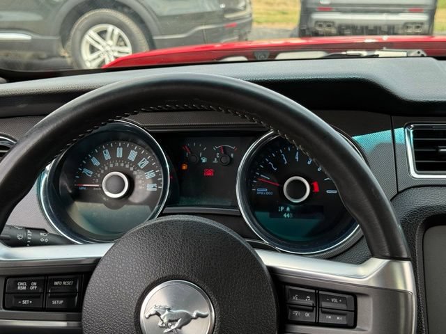Used 2014 Ford Mustang Coupe w/ V6 Performance Package RWD image 8