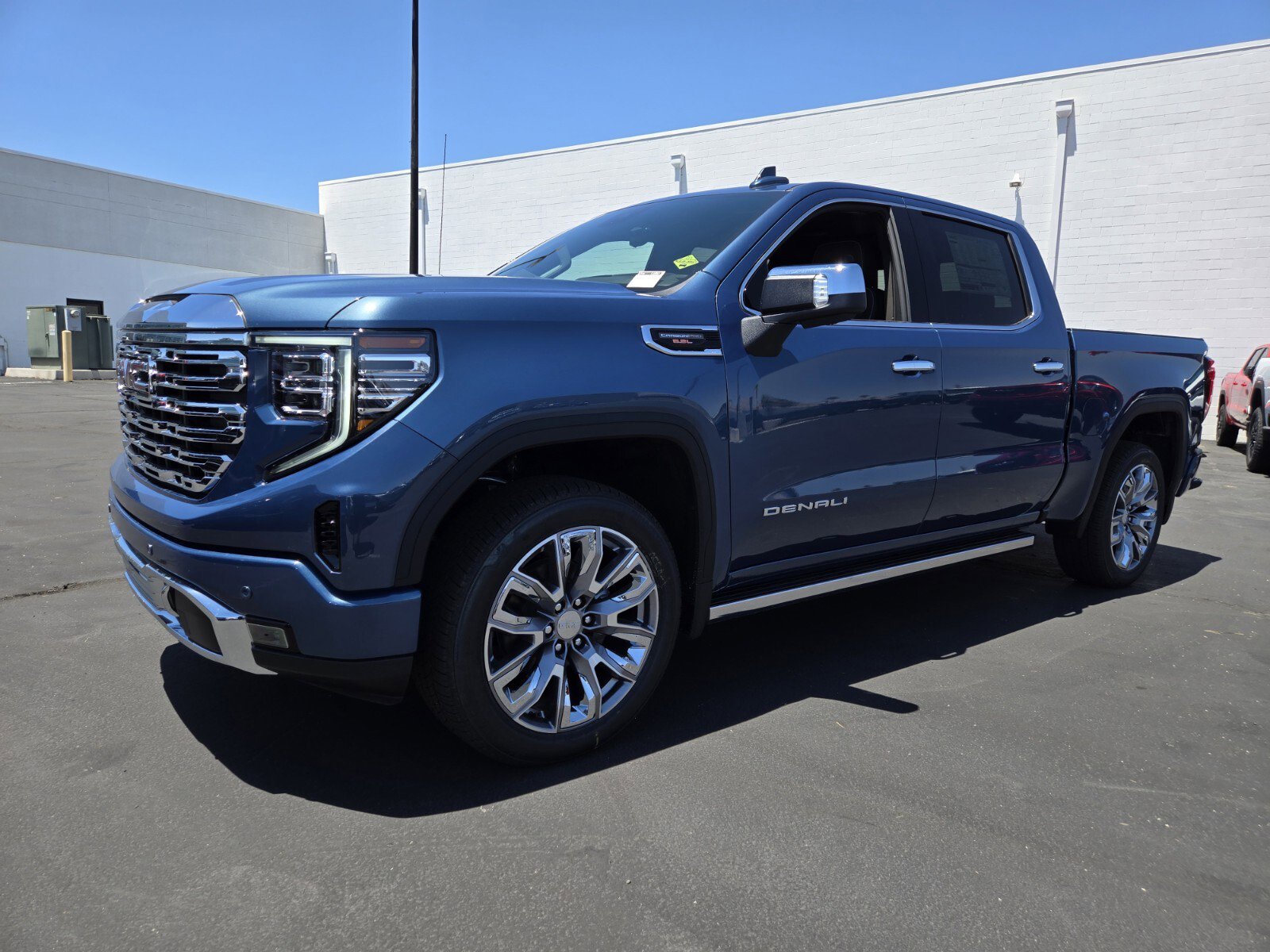 New 2025 GMC Sierra 1500 Denali image 2