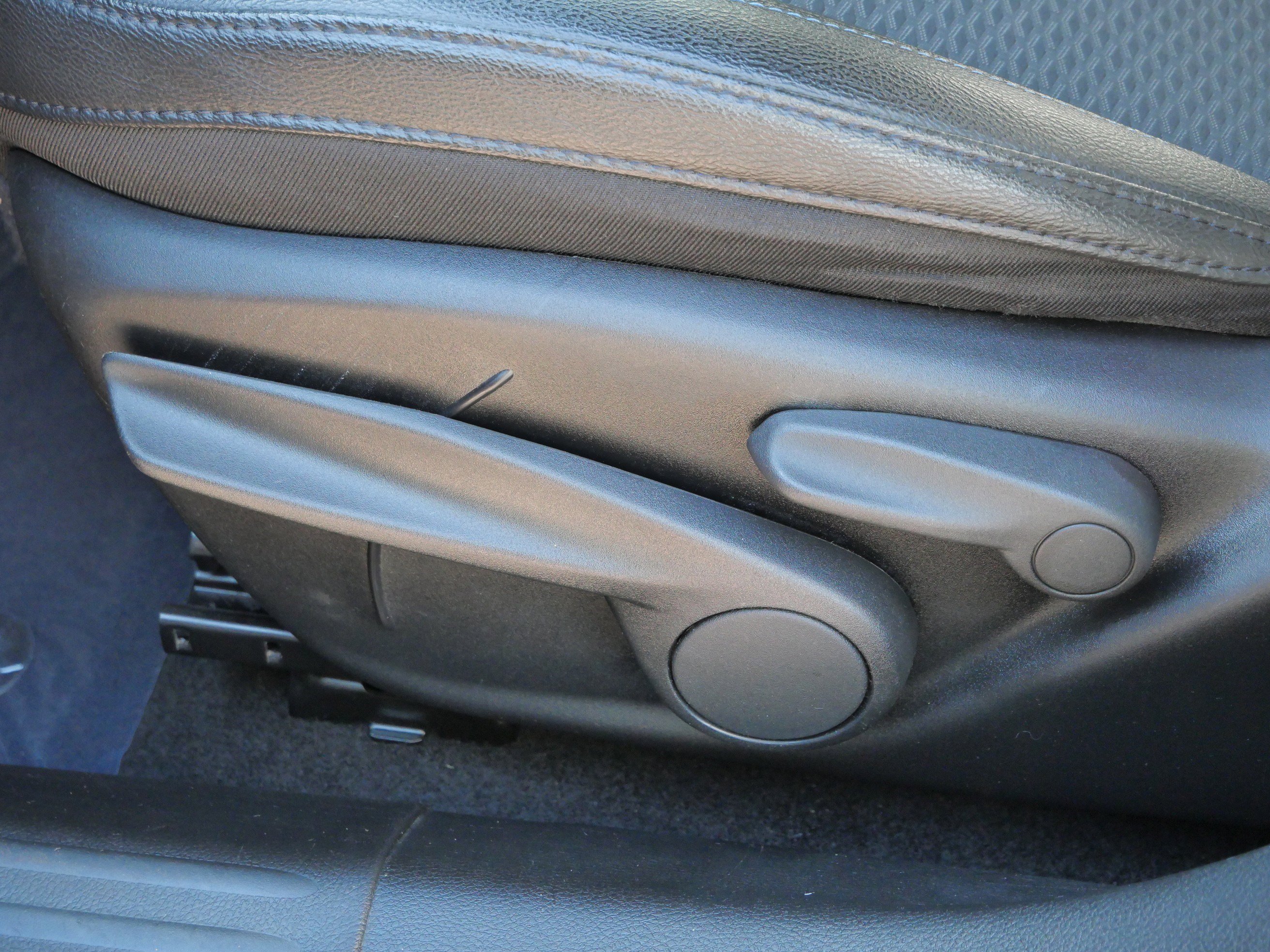 Used 2024 Jeep Compass Latitude image 20