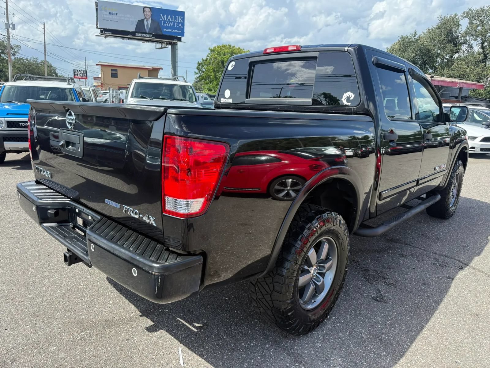 Used 2014 Nissan Titan PRO-4X AWD/4WD image 5