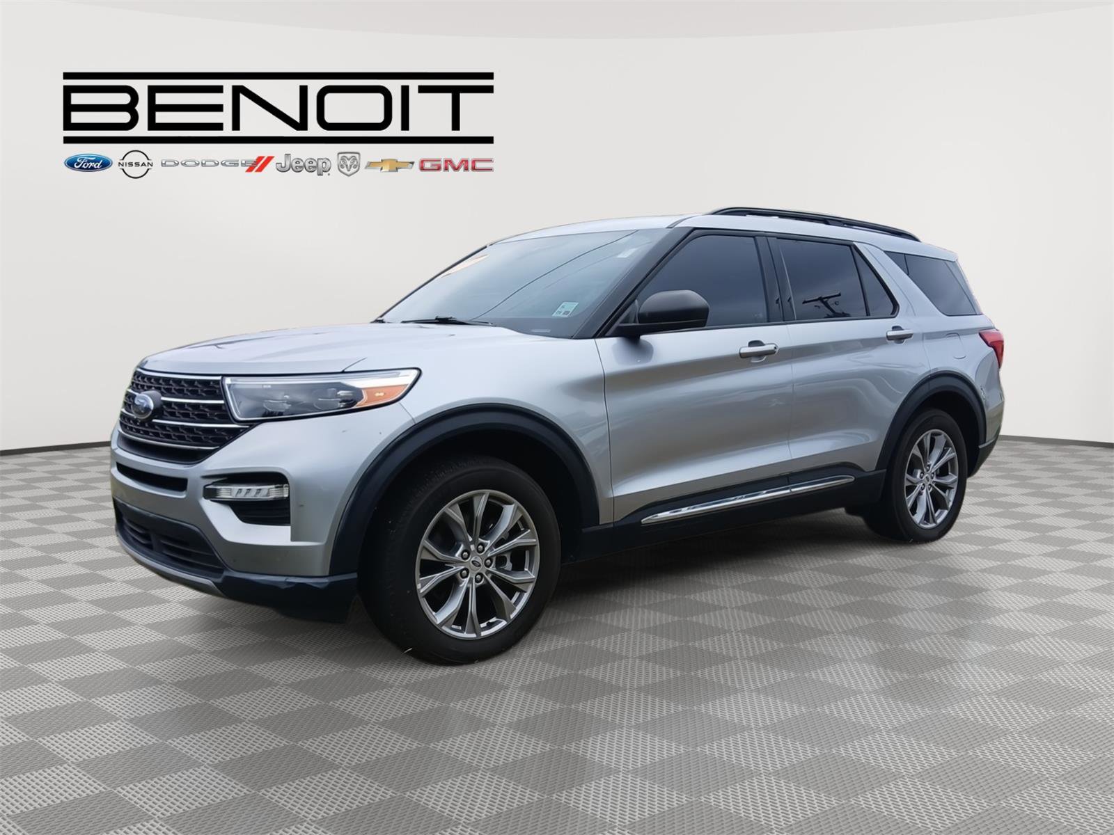 Used 2023 Ford Explorer XLT w/ Equipment Group 202A