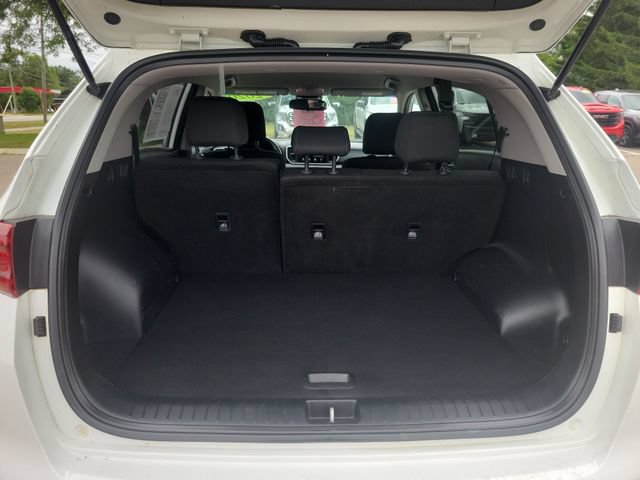 Used 2020 Kia Sportage LX FWD image 28