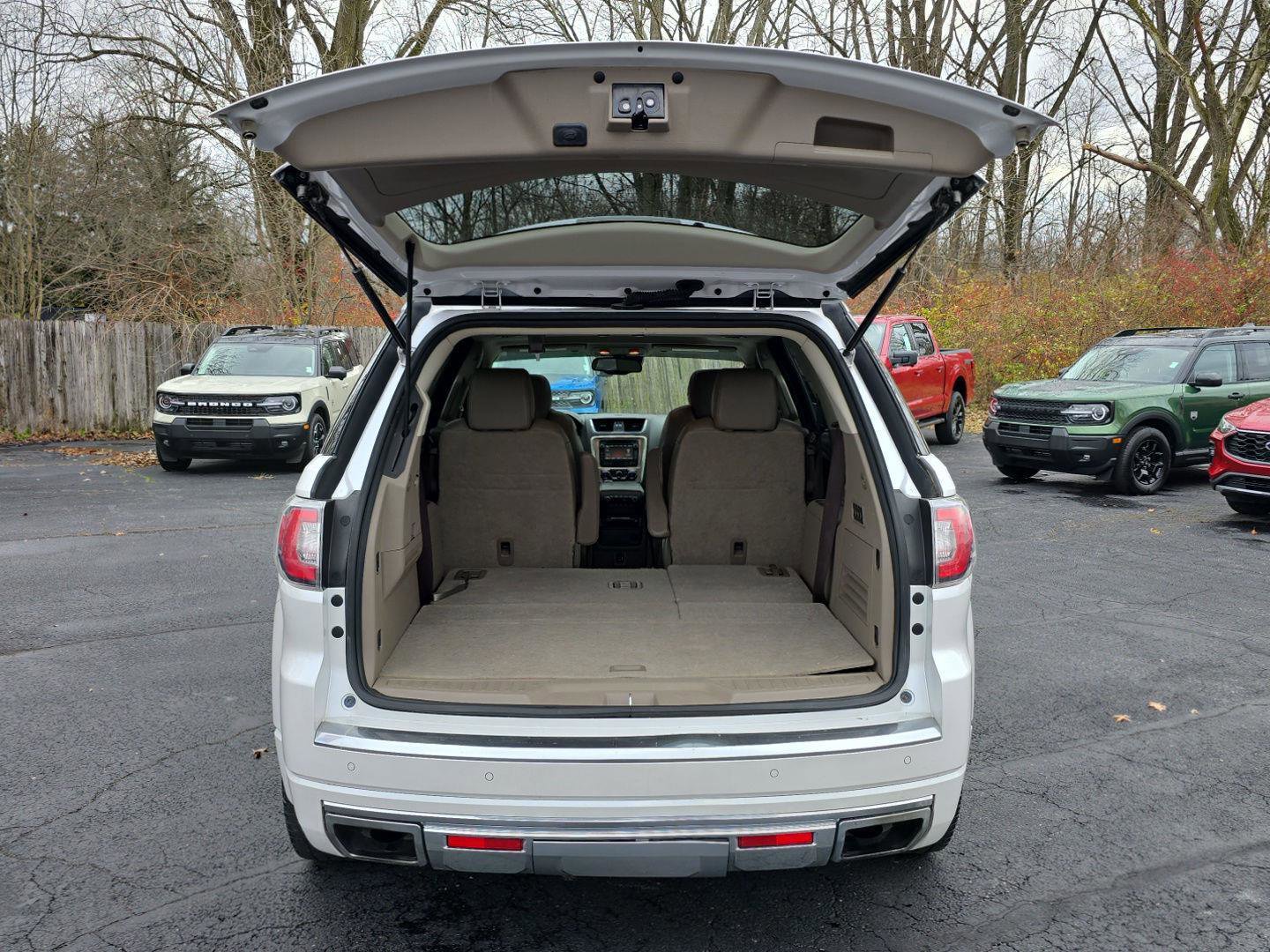 Used 2016 GMC Acadia Denali image 38