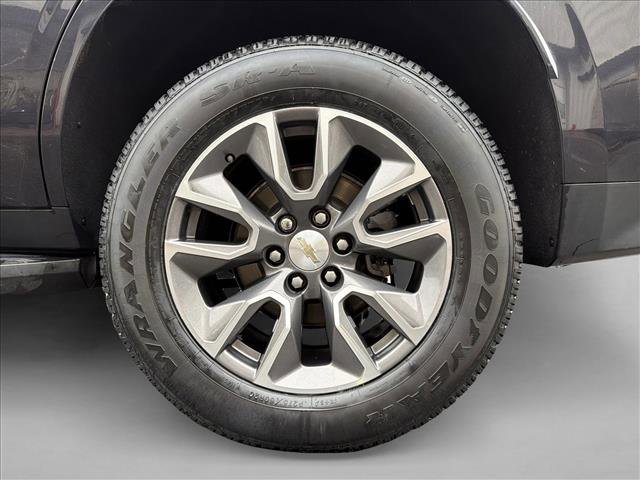 Used 2022 Chevrolet Tahoe LT w/ LT Signature Package image 9