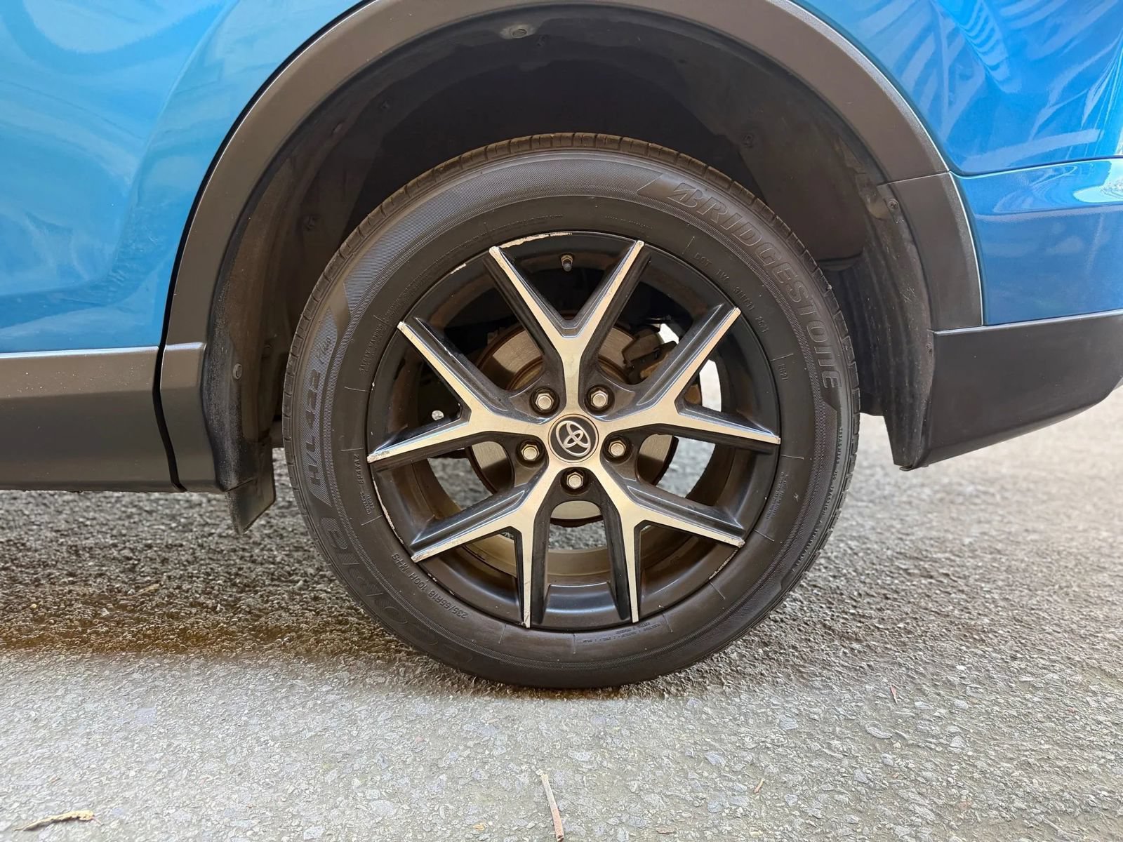 Used 2016 Toyota RAV4 SE FWD image 44