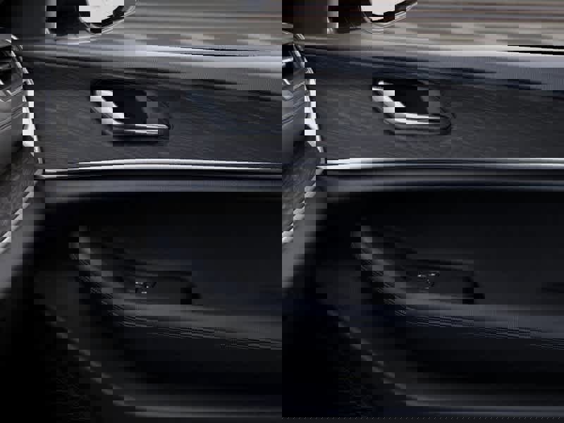 New 2025 Jeep Grand Cherokee Limited image 25