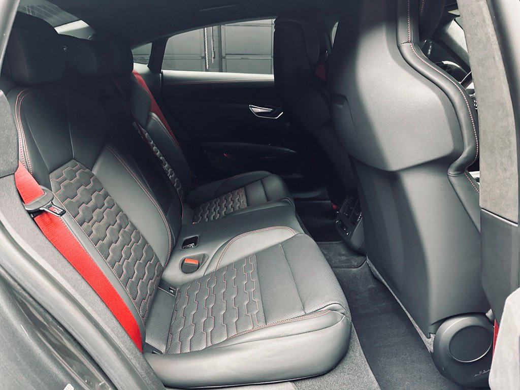 Used 2022 Audi RS e-tron GT w/ Year 1 Package AWD/4WD image 20