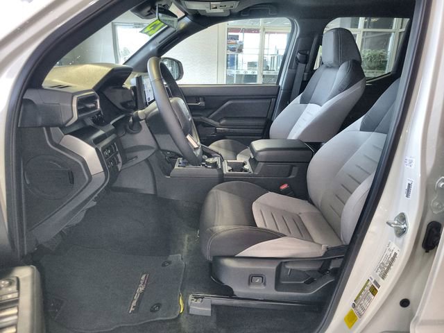 Certified 2025 Toyota Tacoma TRD Off-Road image 12