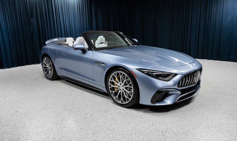 New 2026 Mercedes-Benz SL 63 AMG 4MATIC image 4