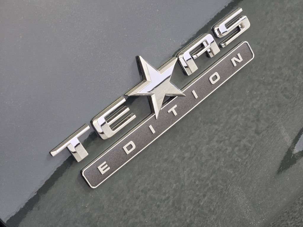 New 2026 Chevrolet Silverado 1500 LT w/ Texas Edition Plus RWD image 12