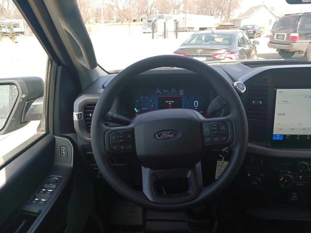 New 2025 Ford F150 XL w/ Equipment Group 103A High image 55