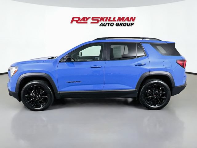 Used 2026 GMC Terrain Elevation w/ Elevation Premium Package FWD image 4