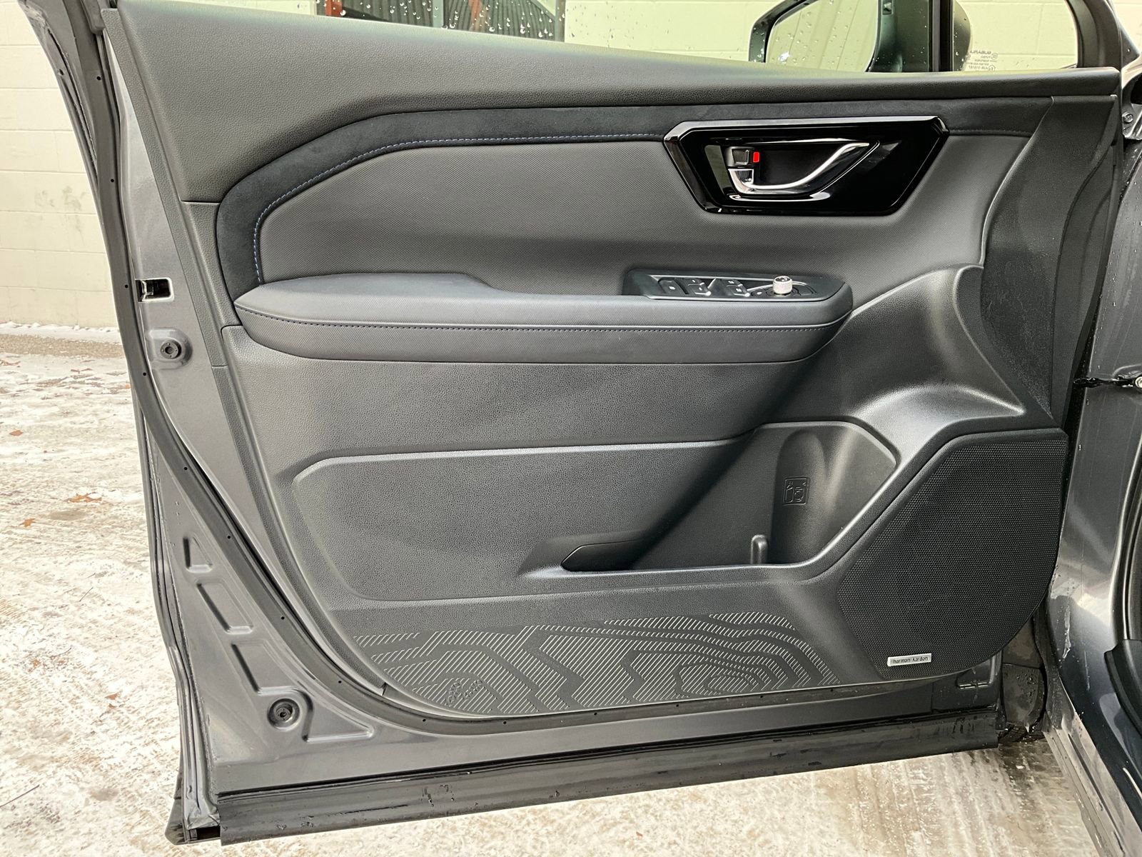 Certified 2025 Subaru Forester Limited image 13