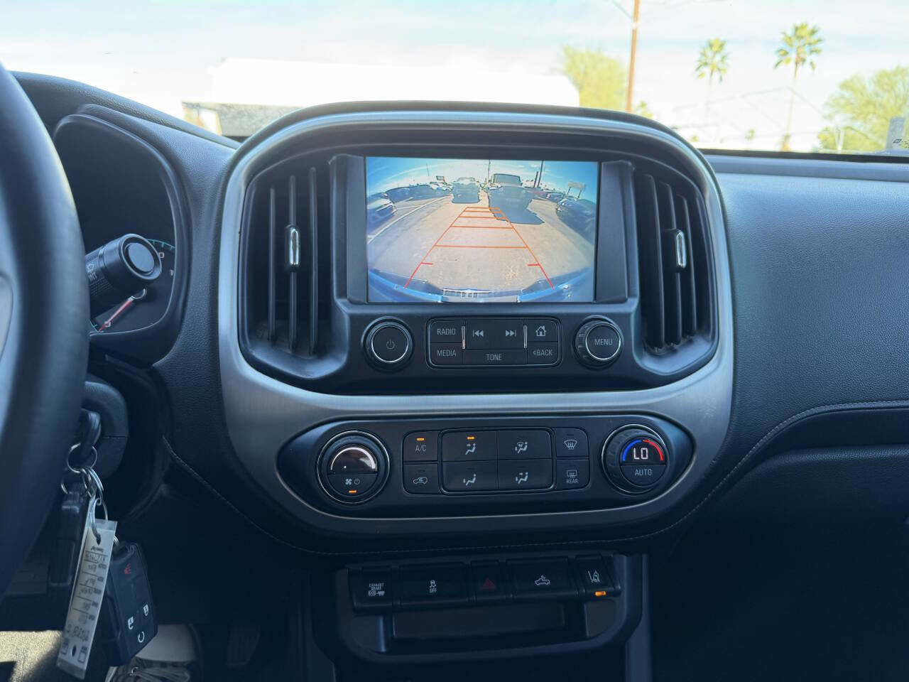 Used 2017 GMC Canyon SLE w/ SLE Convenience Package image 19