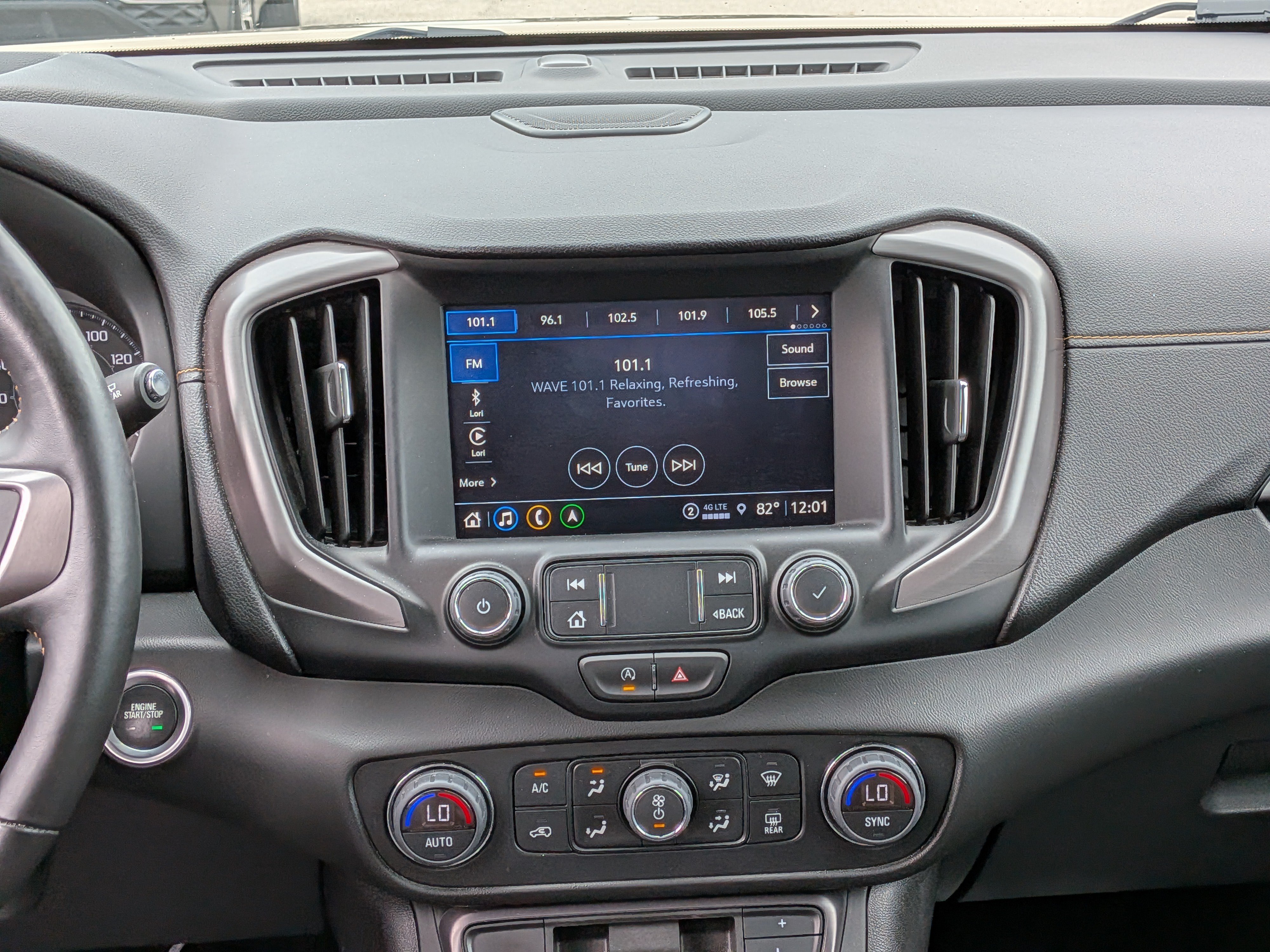 Used 2022 GMC Terrain AT4 w/ Infotainment Package II AWD/4WD image 22