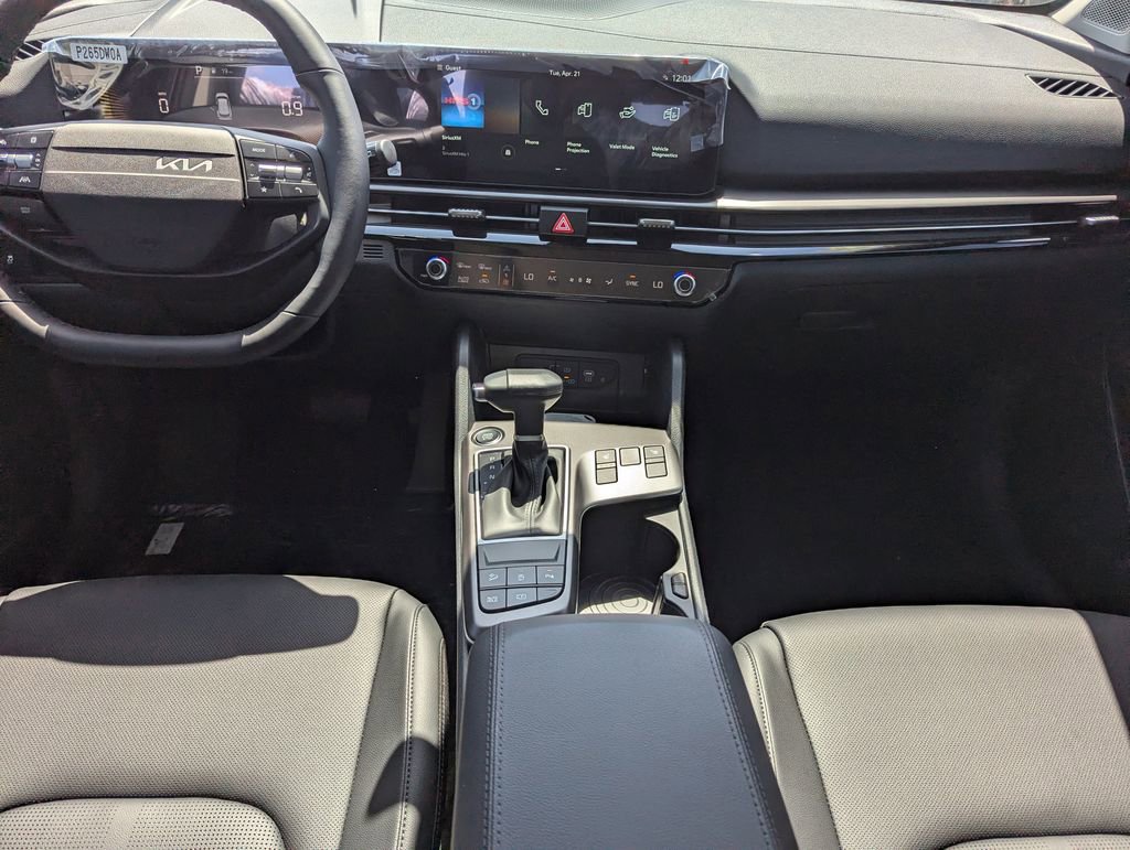 New 2026 Kia Sportage EX image 15