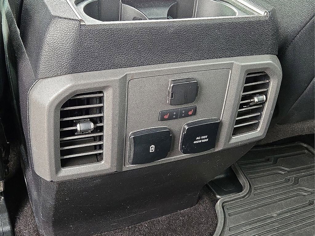 Used 2017 Ford F150 Raptor w/ Equipment Group 802A Luxury image 17