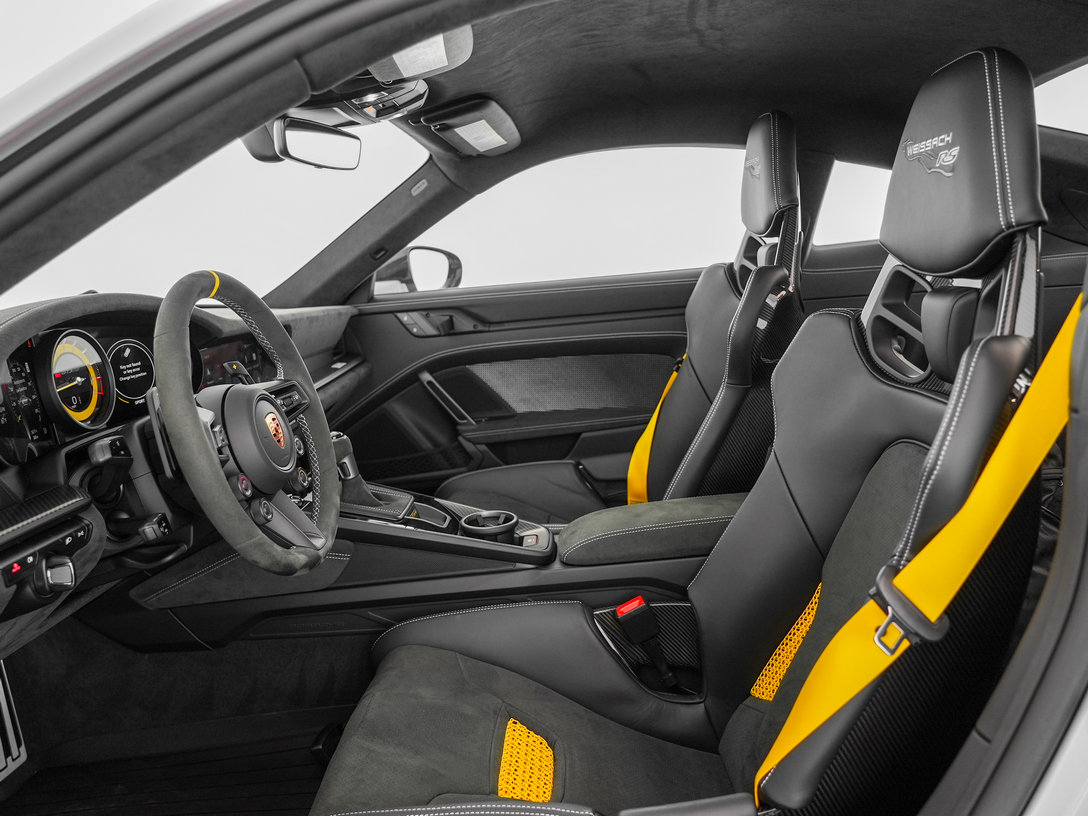 Used 2025 Porsche 911 GT3 RS RWD image 17