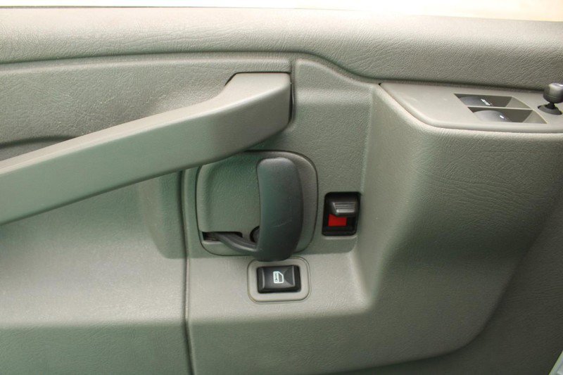 Used 2021 Chevrolet Express 2500 Extended w/ Driver Convenience Package image 10