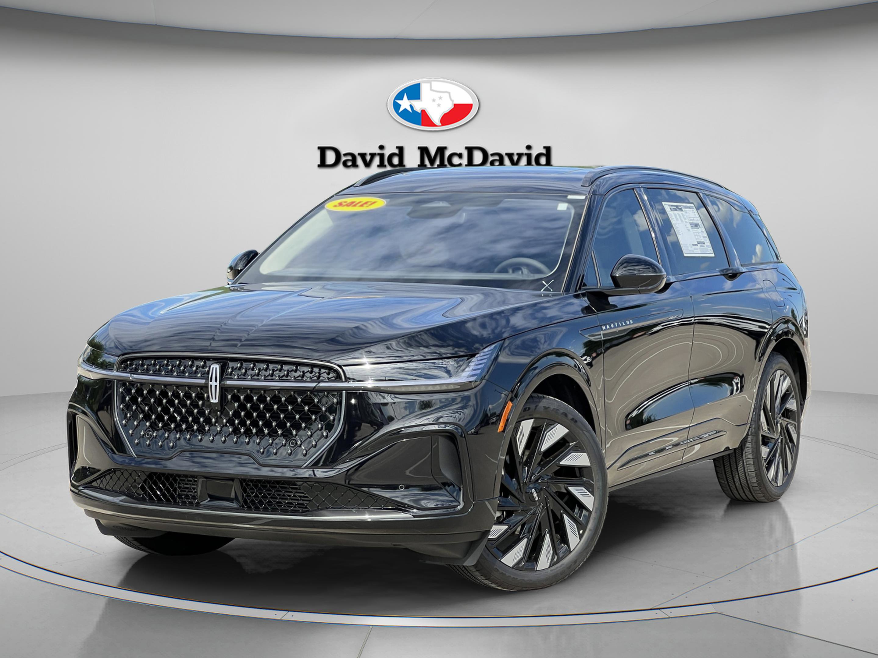 New 2025 Lincoln Nautilus Reserve image 1