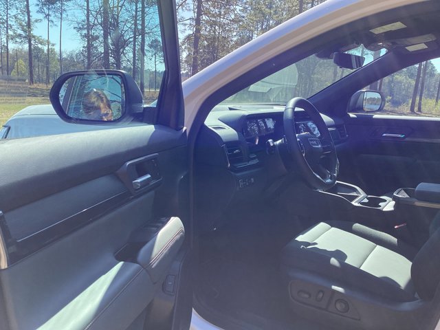 New 2026 GMC Terrain AT4 w/ Technology Package II image 9