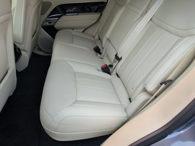 New 2026 Land Rover Range Rover SE AWD/4WD image 15