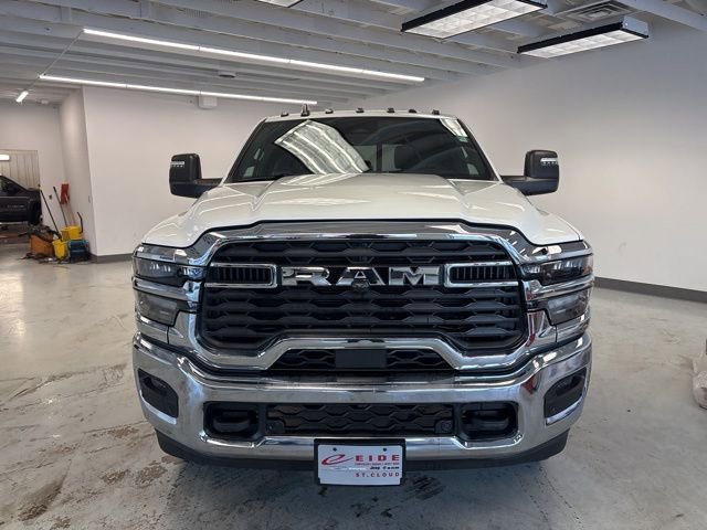 New 2026 RAM 3500 Big Horn image 2