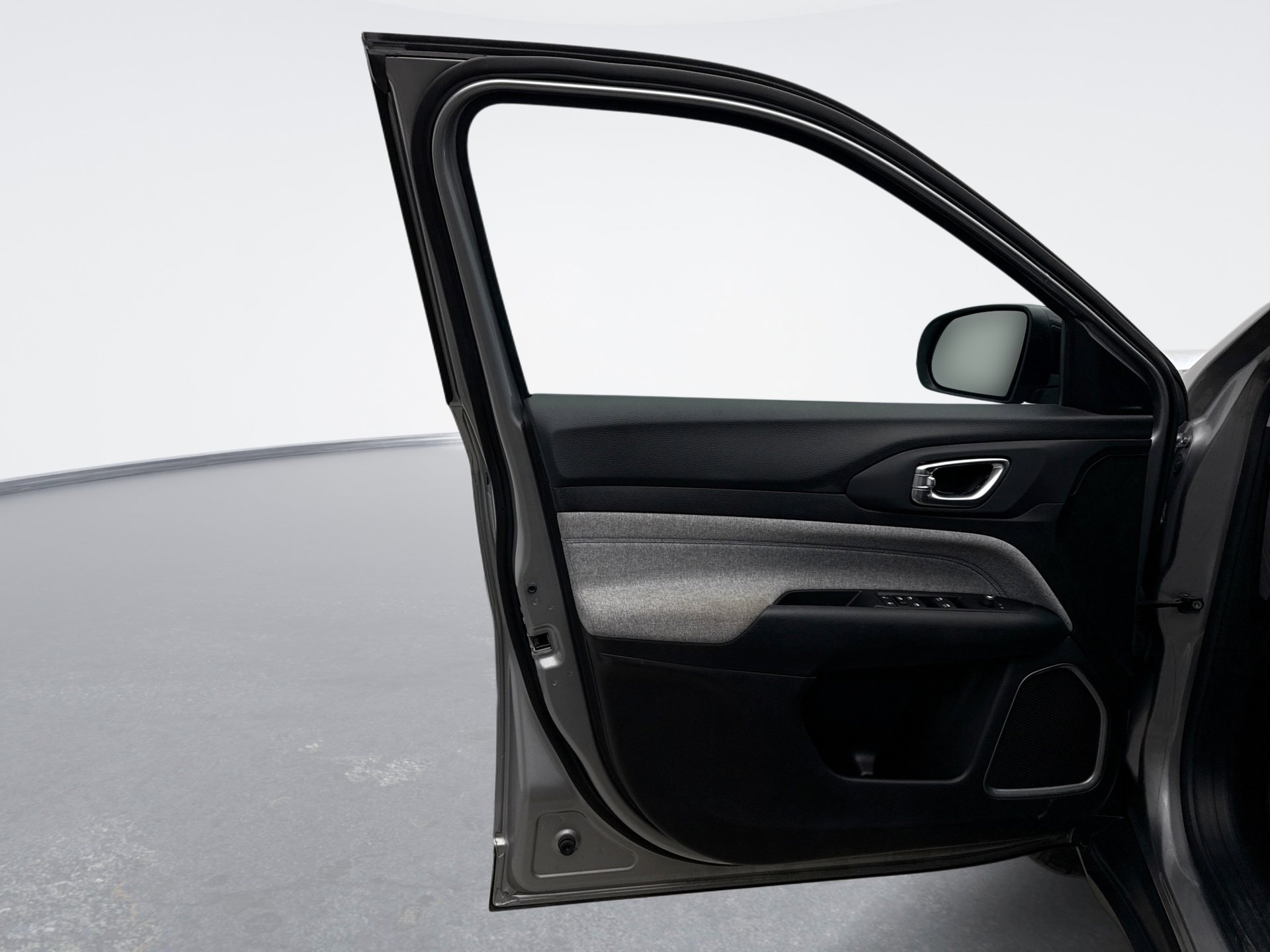 Used 2022 Jeep Compass Latitude w/ Convenience Group image 9