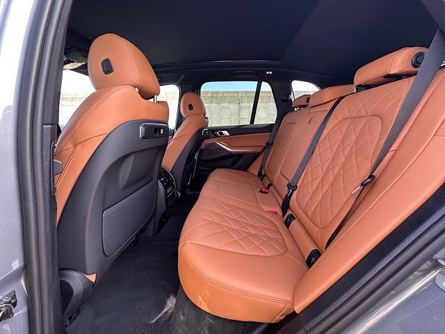 New 2026 BMW X5 xDrive40i w/ Premium Package image 5