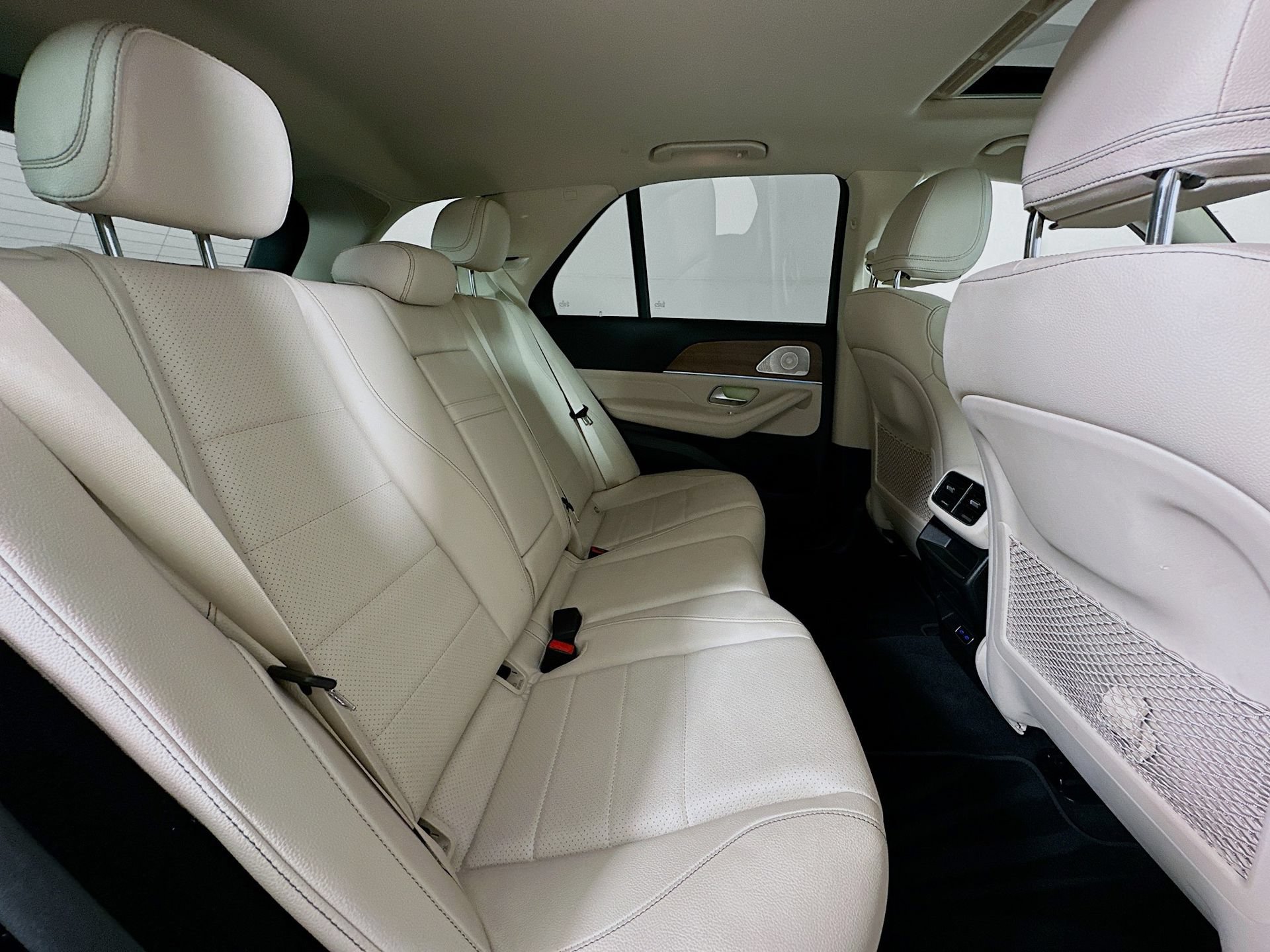Certified 2025 Mercedes-Benz GLE 350 4MATIC image 30