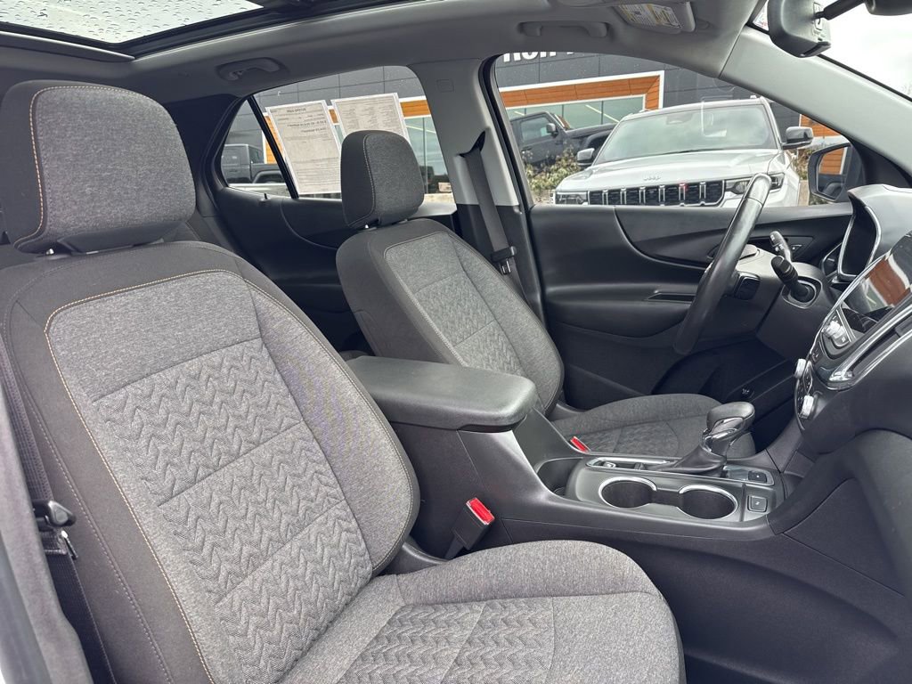Used 2022 Chevrolet Equinox LT image 29