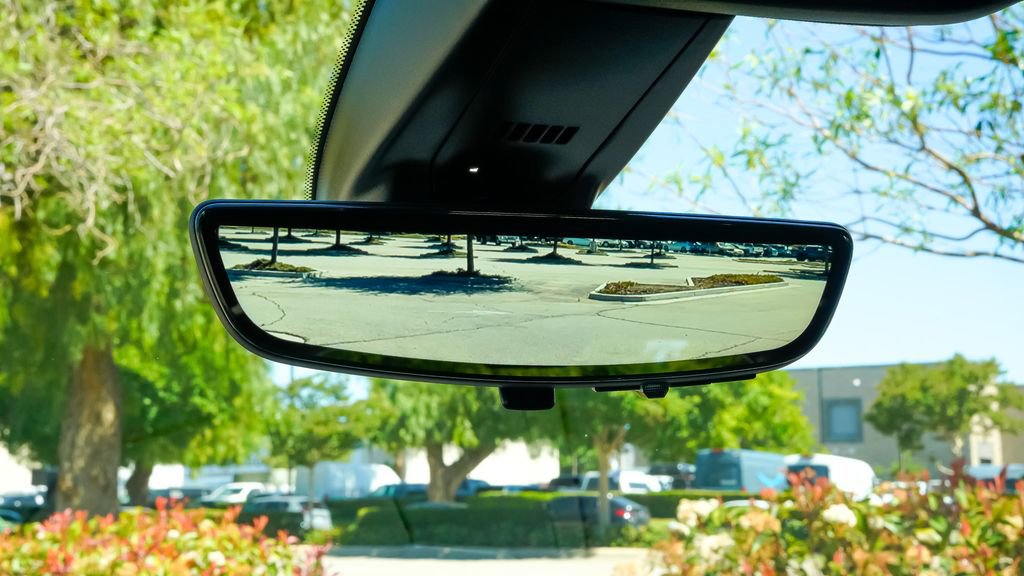 Certified 2025 Cadillac XT6 Premium Luxury w/ Technology Package image 41