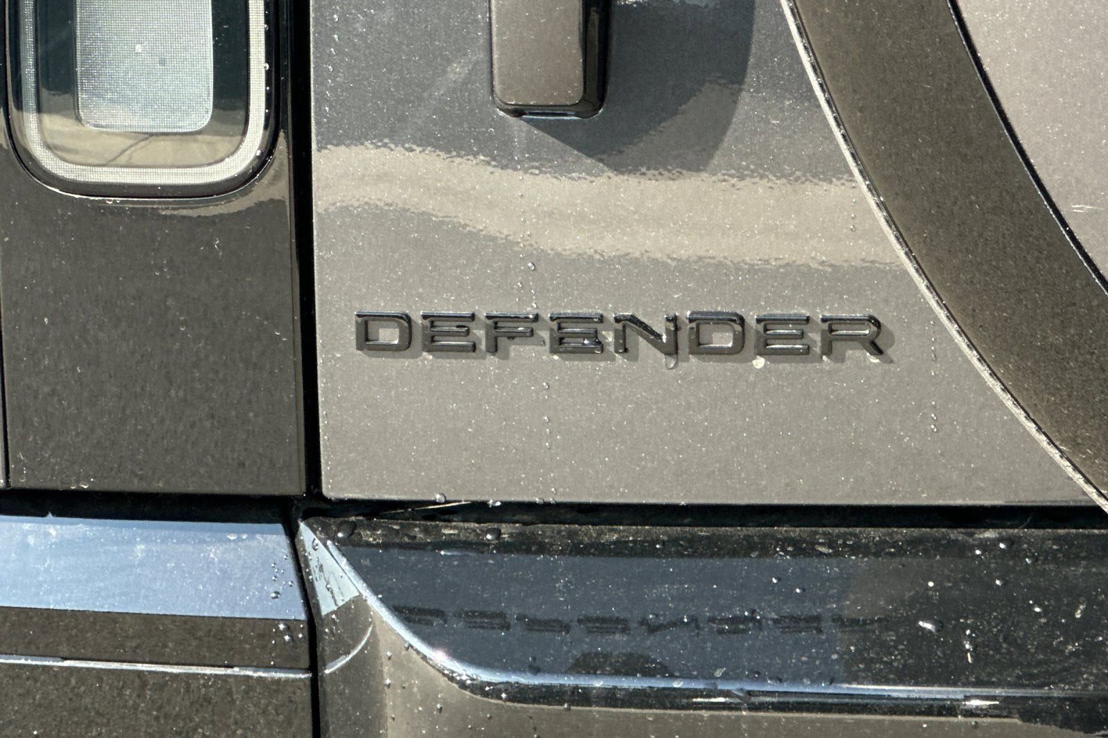 New 2026 Land Rover Defender 130 V8 image 34