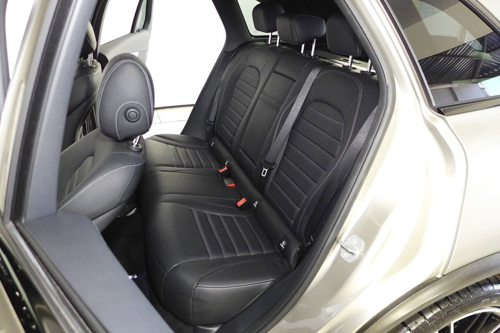 Used 2021 Mercedes-Benz GLC 43 AMG 4MATIC image 21